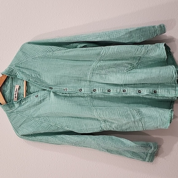 Free People Summer Daydream Button Down Linen Top In Mint - Picture 3 of 8